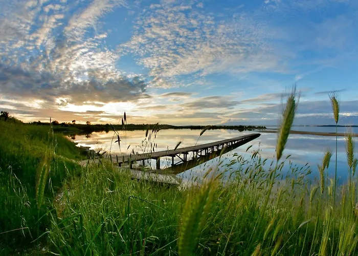 Gode -secluded House With Heated Pool Near The Nin