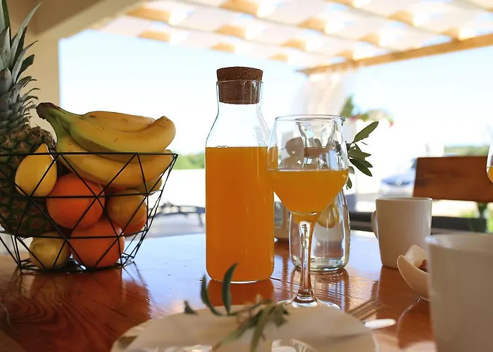 Βίλα Gode -secluded House With Heated Pool Near The Nin